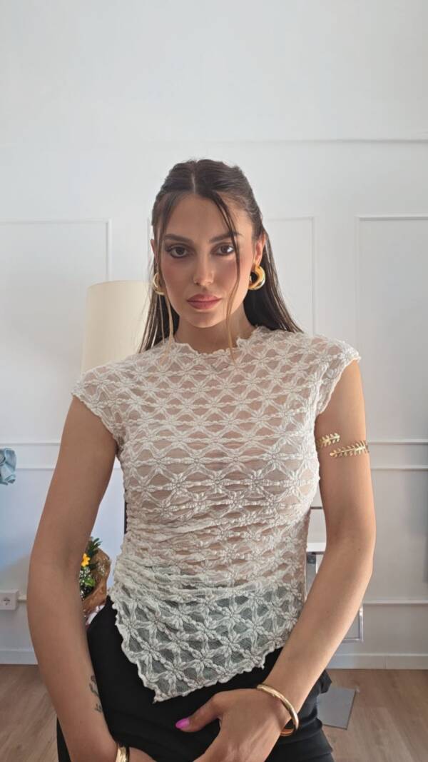T-shirt in pizzo crema