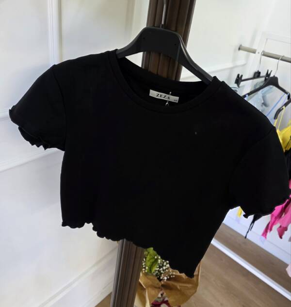 t-shirt crop in cotone nera
